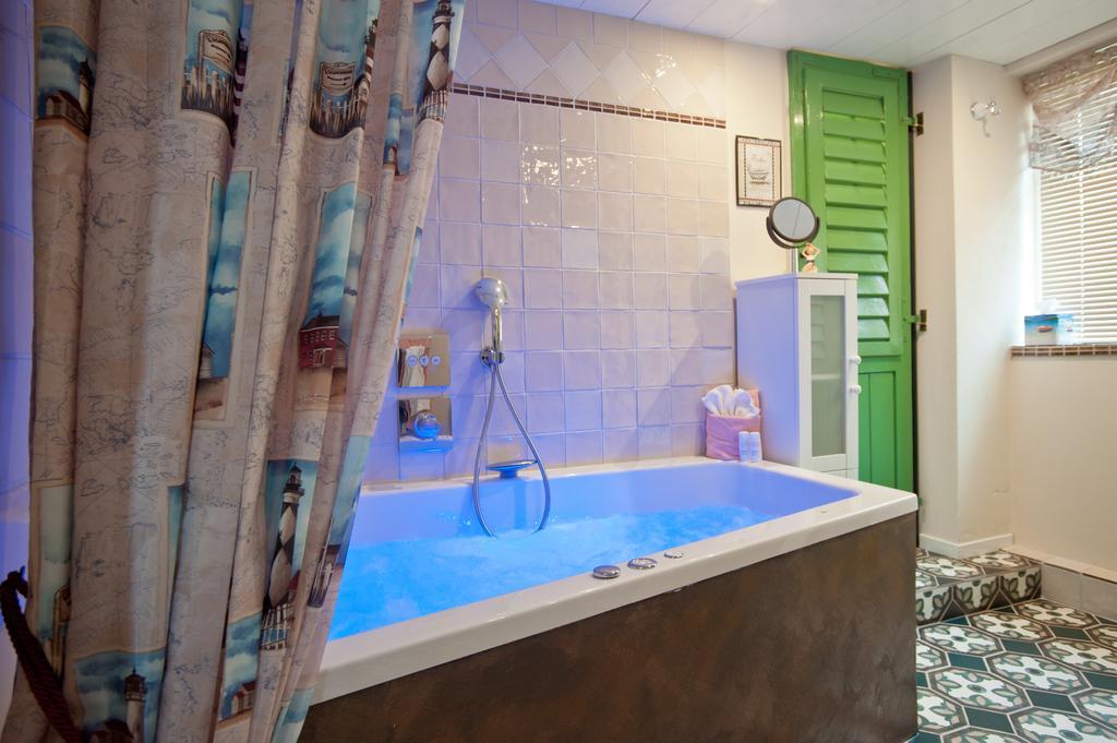 Hr Cottage Am Honigbach โคเอิสเฟลท์ ภายนอก รูปภาพ
